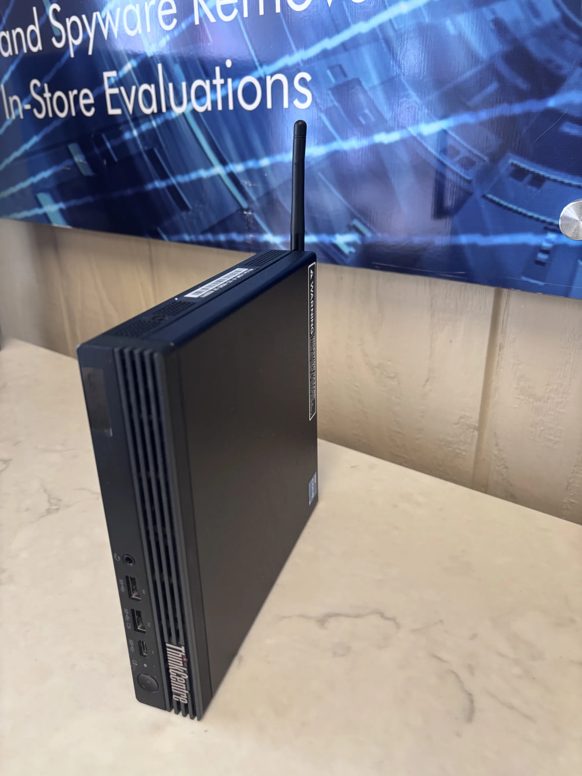 Lenovo Thinkcenter M70Q Desktop- Refurbished 1 Lenovo Thinkcenter M70Q Desktop- Refurbished